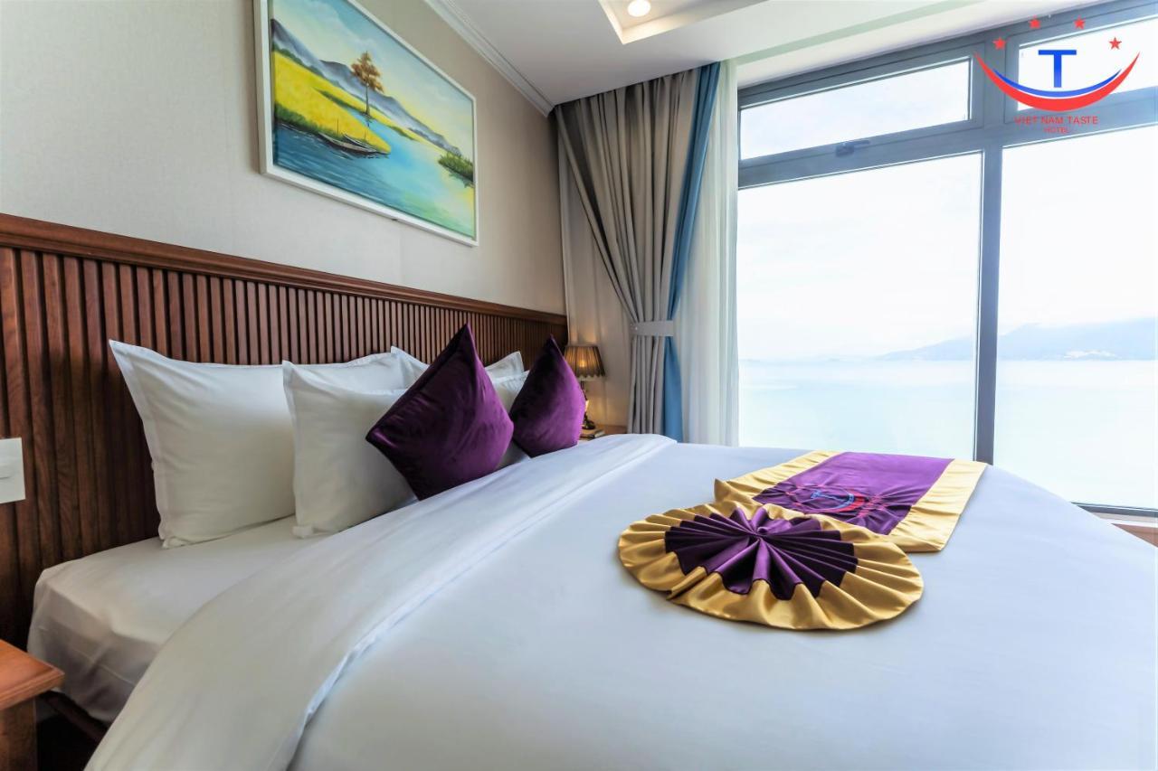 Vietnam Taste Hotel Quy Nhon - Beachfront エクステリア 写真