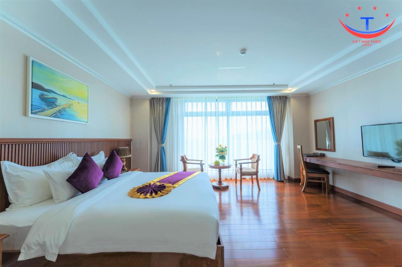 Vietnam Taste Hotel Quy Nhon - Beachfront エクステリア 写真