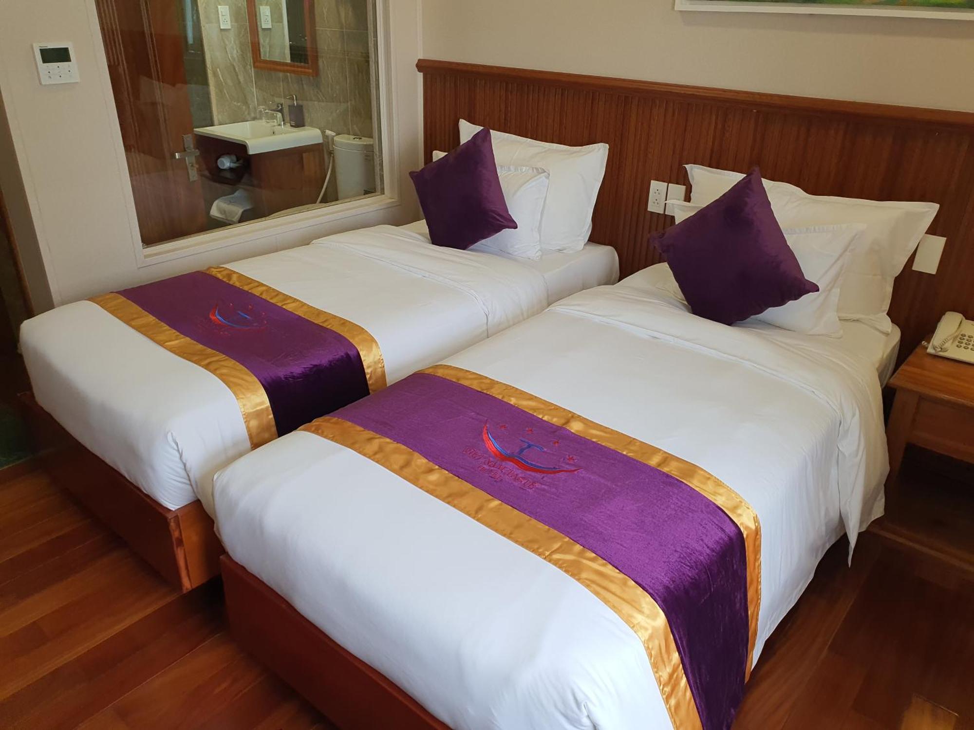 Vietnam Taste Hotel Quy Nhon - Beachfront エクステリア 写真